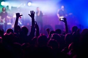 A GUIDE TO LIVE MUSIC VENUES IN MILAN - Rock, Indie, Blues & Jazz